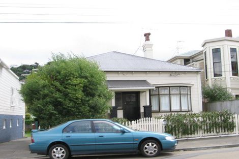 Photo of property in 52 Stanley Street, Berhampore, Wellington, 6023