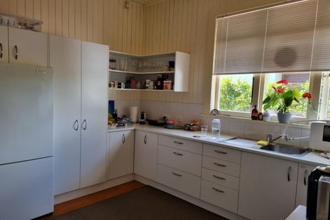 Photo of property in 7 Maungakiekie Avenue, Greenlane, Auckland, 1051