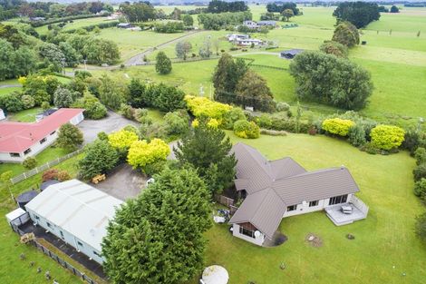 Photo of property in 865 Reid Line East, Bunnythorpe, Palmerston North, 4481