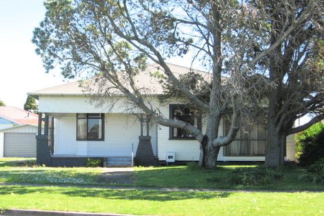Photo of property in 197 Cobden Street, Gisborne, 4010