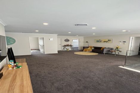 Photo of property in 92 Ksenia Drive, Flat Bush, Auckland, 2019