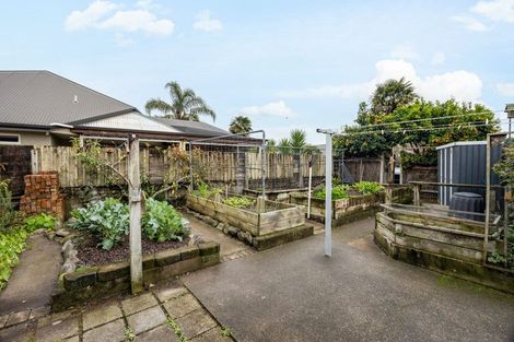 Photo of property in 2 Pascal Place, Flagstaff, Hamilton, 3210