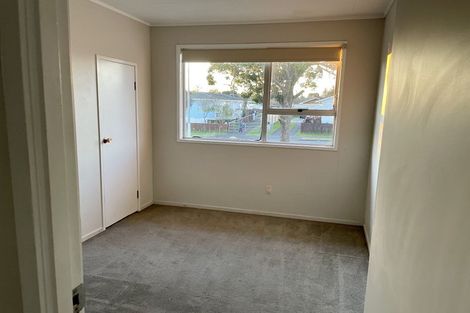 Photo of property in 8 Sharland Avenue, Manurewa, Auckland, 2102