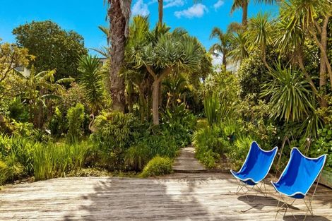 Photo of property in 42 Ngataringa Road, Devonport, Auckland, 0624