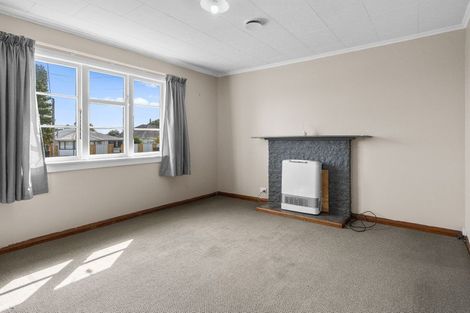 Photo of property in 17 Reeve Street, Levin, 5510