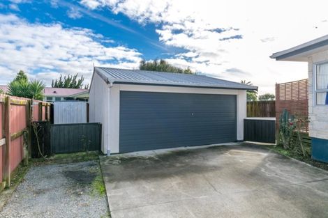 Photo of property in 36 Oakfield Crescent, Pukete, Hamilton, 3200