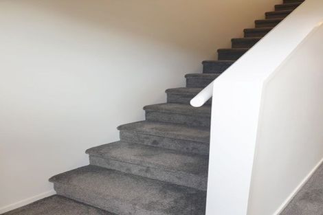 Photo of property in 3/45 Vera Road, Te Atatu South, Auckland, 0610