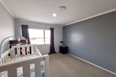 Photo of property in 36 Saralee Drive, Manurewa, Auckland, 2105