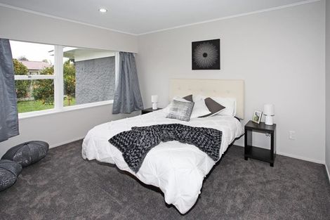 Photo of property in 14 Duke Avenue, Pukekohe, 2120