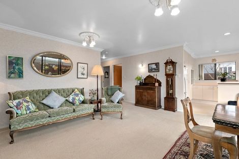 Photo of property in 3/24 Fourth Avenue, Tauranga, 3110