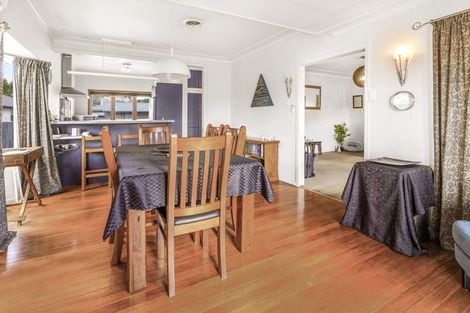 Photo of property in 19 Bolmuir Road, Forest Lake, Hamilton, 3200