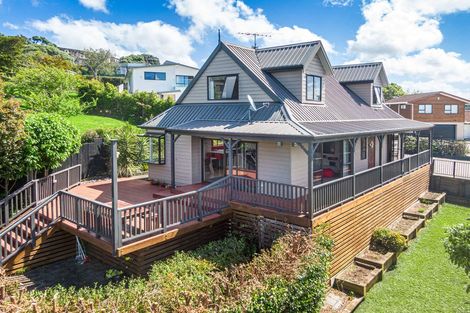 Photo of property in 92 Alton Avenue, Hillcrest, Auckland, 0627