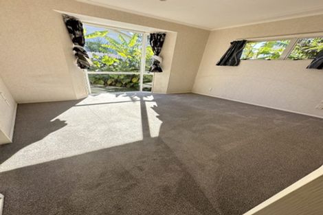 Photo of property in 24a Martin Jugum Lane, Ranui, Auckland, 0612