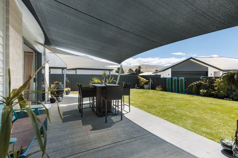 Photo of property in 17 Quigley Crescent, Cromwell, 9310