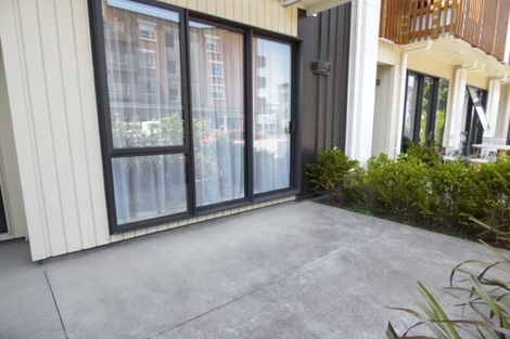 Photo of property in 213 Hobsonville Point Road, Hobsonville, Auckland, 0616