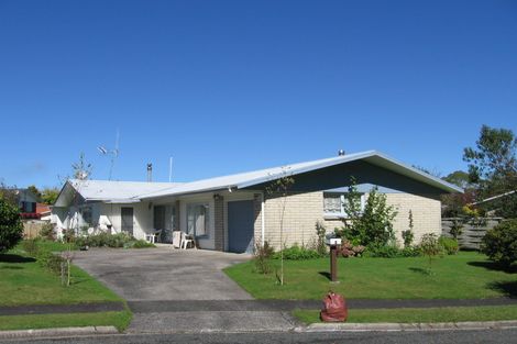 Photo of property in 4 Ngahue Place, Tokoroa, 3420