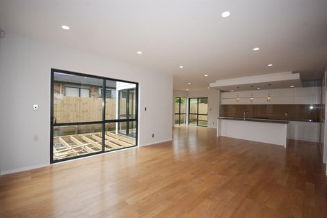 Photo of property in 120e Wellington Street, Howick, Auckland, 2014