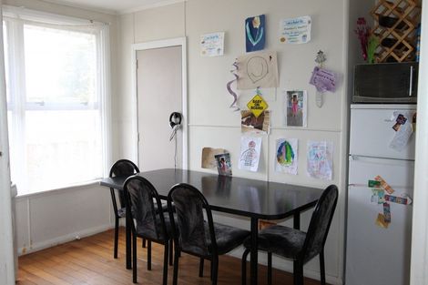 Photo of property in 24 Wilson Street, Pahiatua, 4910