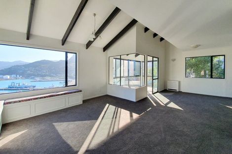 Photo of property in 27 Reserve Terrace, Lyttelton, 8082