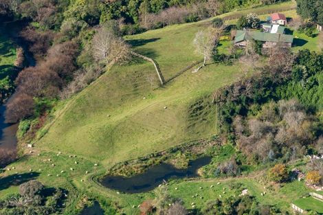 Photo of property in 529 Kane Street, Pirongia, 3802