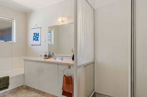 Photo of property in 16 Blackwood Street, Wakatu, Nelson, 7011