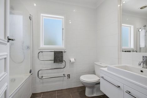Photo of property in 9 Armagh Street, Greerton, Tauranga, 3112