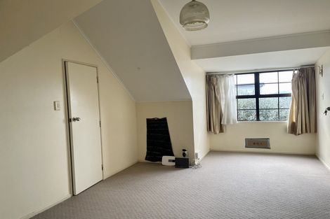 Photo of property in 1/11 Takutai Avenue, Bucklands Beach, Auckland, 2012