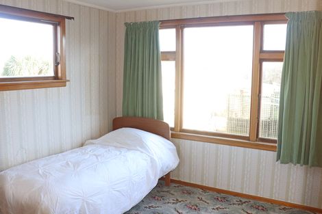 Photo of property in 30 Awamoa Road, Holmes Hill, Oamaru, 9401