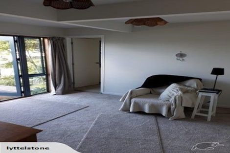 Photo of property in 26 Reserve Terrace, Lyttelton, 8082