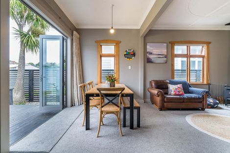 Photo of property in 128 Surrey Street, Forbury, Dunedin, 9012