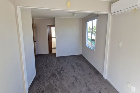 Photo of property in 60 Percy Dyett Drive, Karori, Wellington, 6012