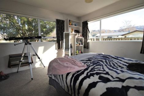 Photo of property in 99 Hazlett Street, Clyde, 9330