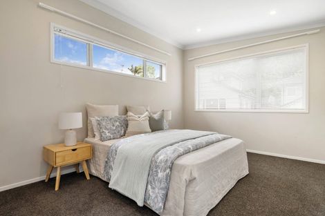 Photo of property in 3f Dallinghoe Crescent, Milford, Auckland, 0620