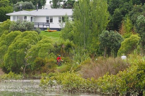 Photo of property in 212a Plummers Point Road, Whakamarama, 3172