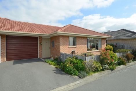 Photo of property in 8/19 Collingwood Street, New Brighton, Christchurch, 8061