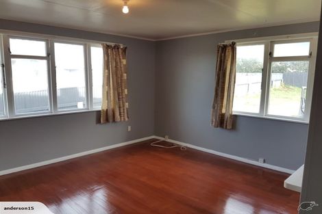 Photo of property in 65 Matipo Street, Castlecliff, Whanganui, 4501