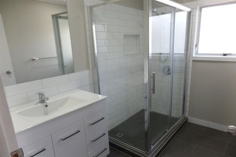 Photo of property in 2/55 Palmers Road, Clendon Park, Auckland, 2103