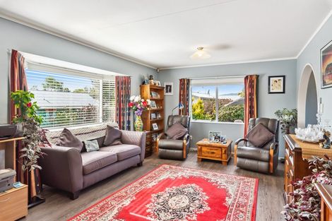 Photo of property in 52 Campbell Avenue, Paraparaumu, 5032