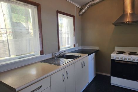 Photo of property in 7a Hampshire Street, Cannons Creek, Porirua, 5024