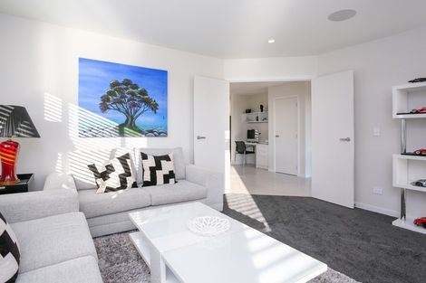 Photo of property in 3 Webber Street, Cambridge, 3434