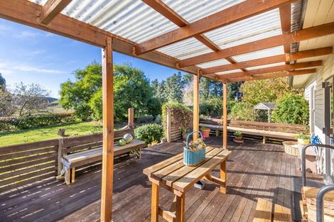 Photo of property in 276 Pyramid Valley Road, Pyramid Valley, Waikari, 7491