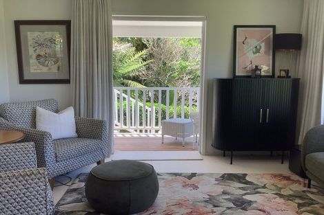 Photo of property in 1/2 Heathcote Road, Castor Bay, Auckland, 0620