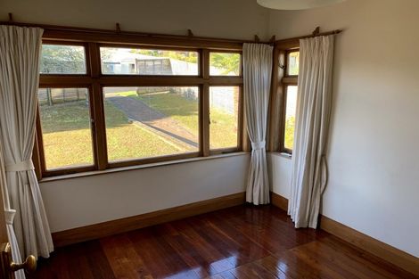 Photo of property in 26 Nutsey Avenue, Northcote, Auckland, 0627