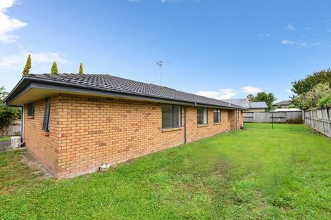 Photo of property in 61 Cairns Crescent, Rototuna, Hamilton, 3210