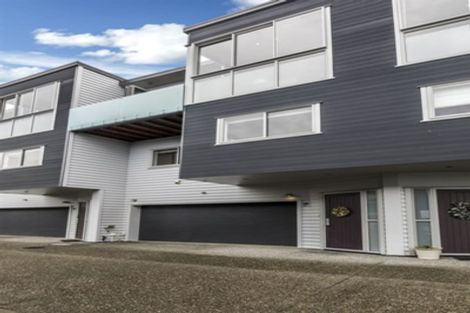 Photo of property in Wilk Heights, 2/8 Wilk Lane, Browns Bay, Auckland, 0630