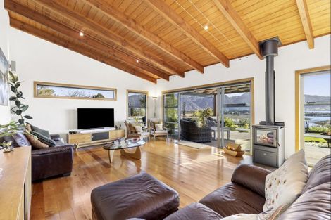Photo of property in 30 Ruataniwha Drive, Collingwood, 7073