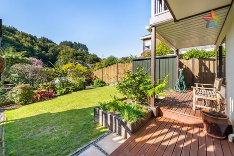 Photo of property in 138 Tirohanga Road, Tirohanga, Lower Hutt, 5010