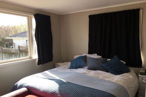 Photo of property in 41 Dowling Grove, Silverstream, Upper Hutt, 5019