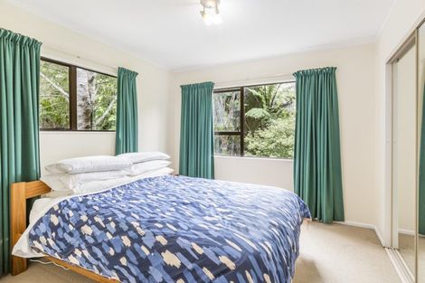 Photo of property in 53 Rimu Road, Oratia, Auckland, 0604
