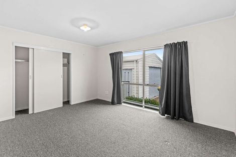 Photo of property in 3 Kirkcaldie Grove, Levin, 5510